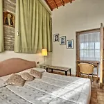 Poggiluglio By Posarellivillas Apartament