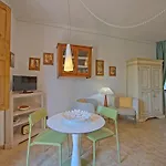 Poggiluglio By Posarellivillas Apartament
